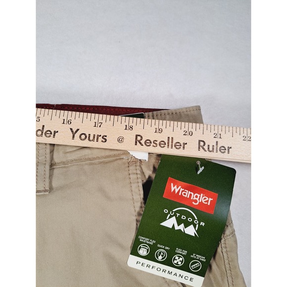 Wrangler Outdoor Men's Cargo Shorts Flex Waistband Quick Dry Tan - Picture 4 of 8